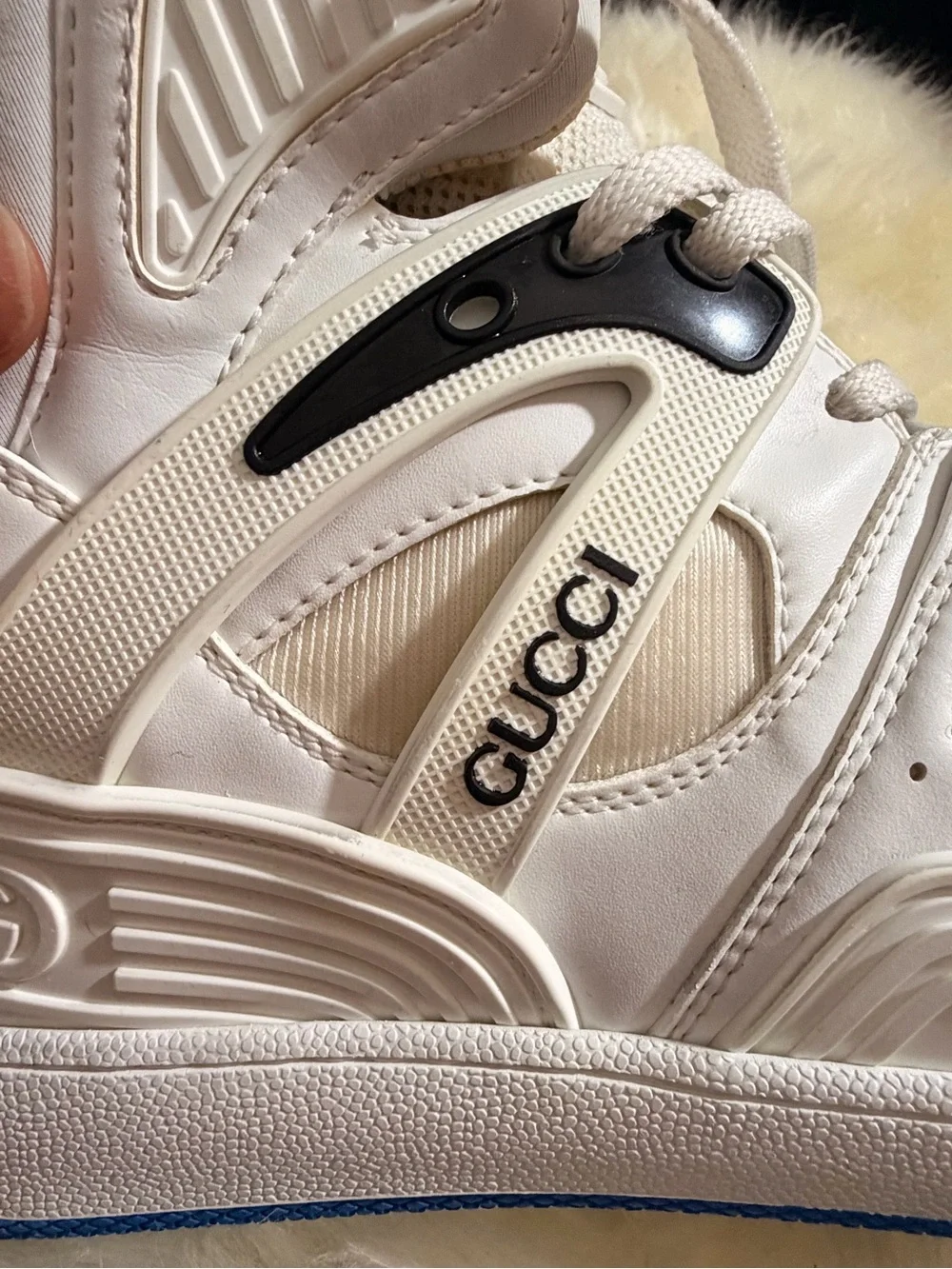 Gucci authentic basket